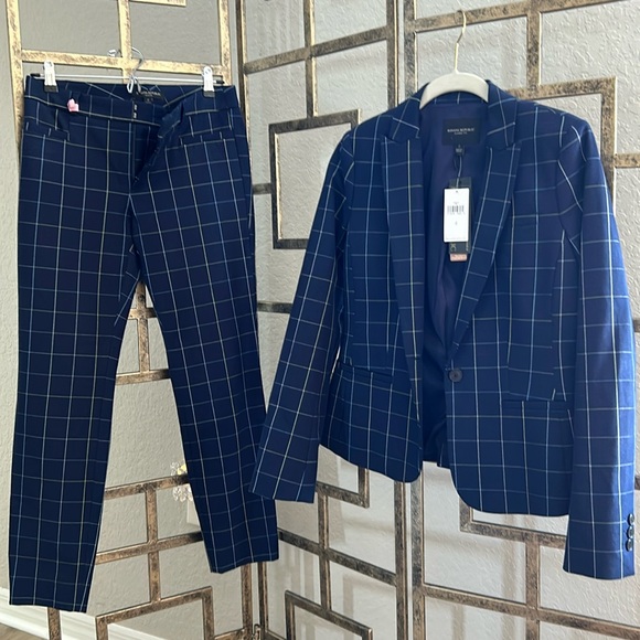 Banana Republic 2 pc Suit - Picture 1 of 4